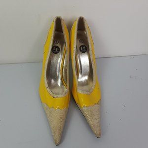 if Carrini women's high heel yellow size 8